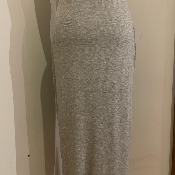 Ultra Flirt Women Skirt with front slit, Large, Gray. - Picture 10 of 15